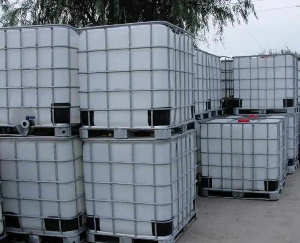 三聚氰胺防水胶